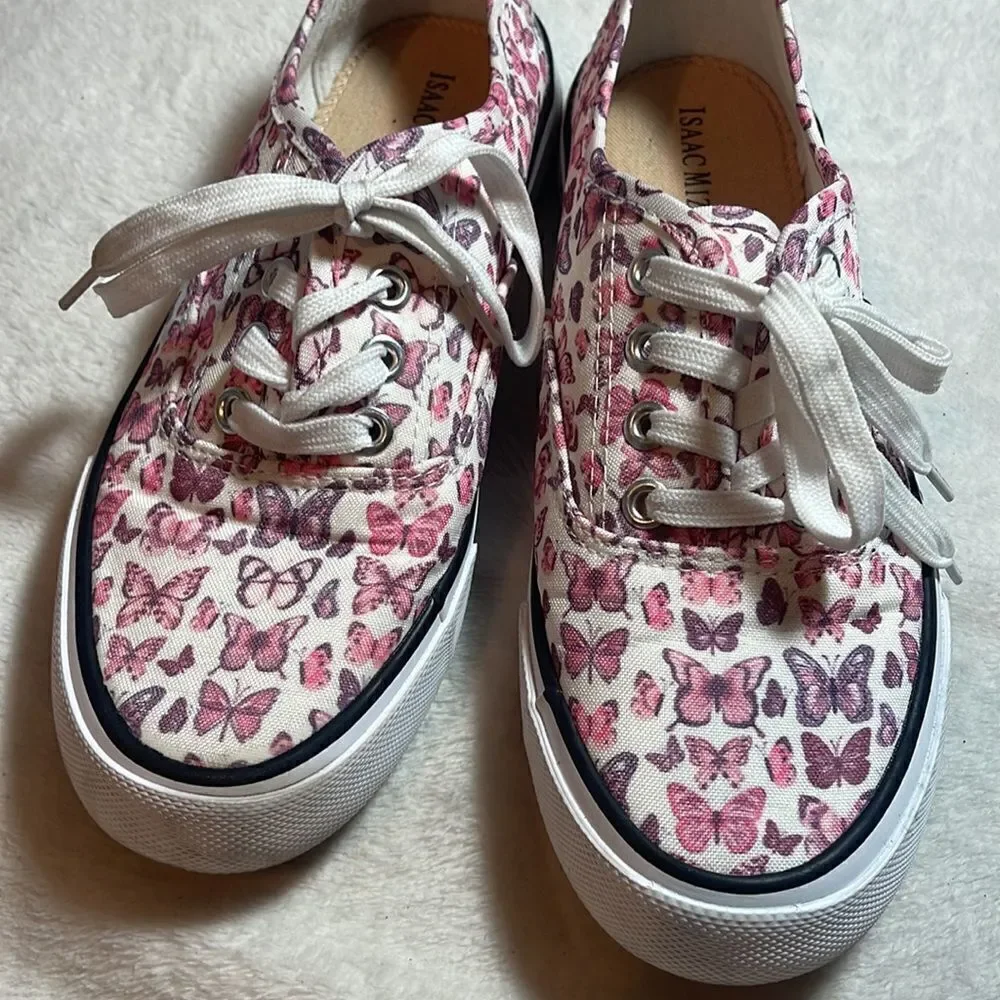 Issac Mizrahi butterfly fashion sneakers size 6.5
